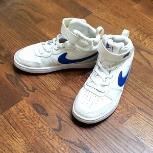 Boys Nike high tops size 13